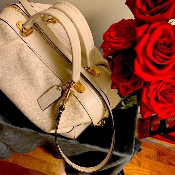 Coach Handbags - Coach Lane Satchel 69621